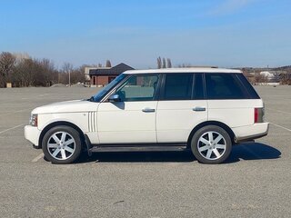 2008 Land Rover Range Rover Supercharged III Рестайлинг, белый, 1600000 рублей, вид 4