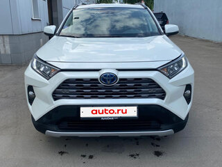 2019 Toyota RAV4 V (XA50), белый, 3200000 рублей, вид 1