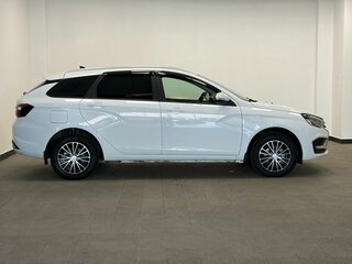 2024 Lada (ВАЗ) Vesta SW I Рестайлинг (NG), белый, 1349000 рублей, вид 5