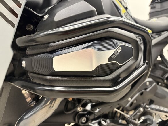 2025 BMW R 1300 RS, серый, 2900000 рублей - вид 17