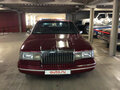 1993 Lincoln Town Car II, красный