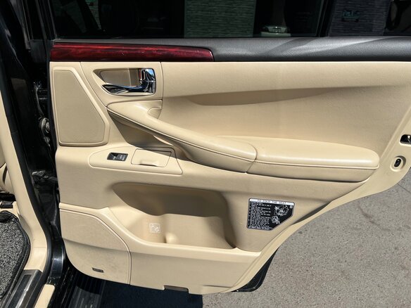 2011 Lexus LX 570 III, чёрный, 4190000 рублей - вид 19