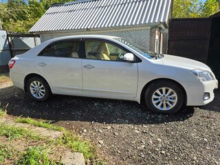 2015 Toyota Premio II (T26) Рестайлинг, белый, 1700000 рублей, вид 1