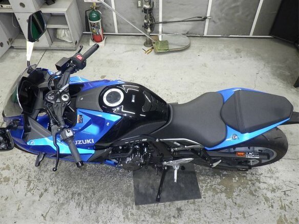 2024 Suzuki GSX-8R, синий, 800000 рублей - вид 8