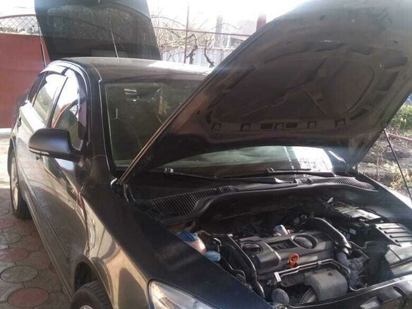 2010 Skoda Octavia II (A5) Рестайлинг, серый, 850000 рублей - вид 1