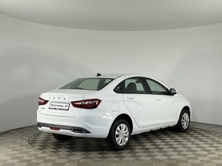 2024 Lada (ВАЗ) Vesta I Рестайлинг (NG), белый, 1376000 рублей, вид 5