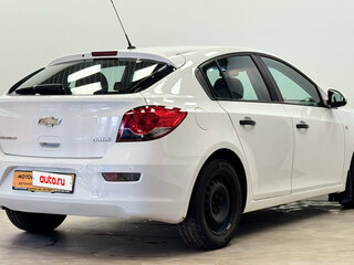 2013 Chevrolet Cruze I Рестайлинг, белый, 545000 рублей, вид 4