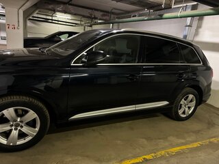 2015 Audi Q7 II (4M), чёрный, 4390000 рублей, вид 3