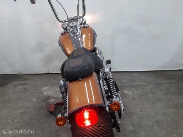 2008 Harley-Davidson Dyna Wide Glide, золотистый - вид 22