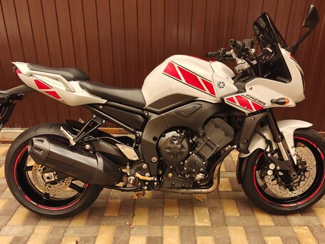 2010 Yamaha FZ1, белый, 600000 рублей, вид 2