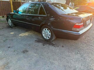 1994 Mercedes-Benz S-Класс 600 Long III (W140), синий, 900000 рублей, вид 3