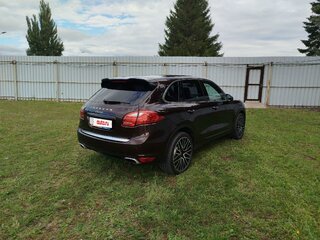 2013 Porsche Cayenne II (958), коричневый, 2701450 рублей, вид 3