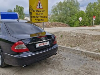 2009 Mercedes-Benz E-Класс 350 III (W211, S211) Рестайлинг, чёрный, 1000000 рублей, вид 5