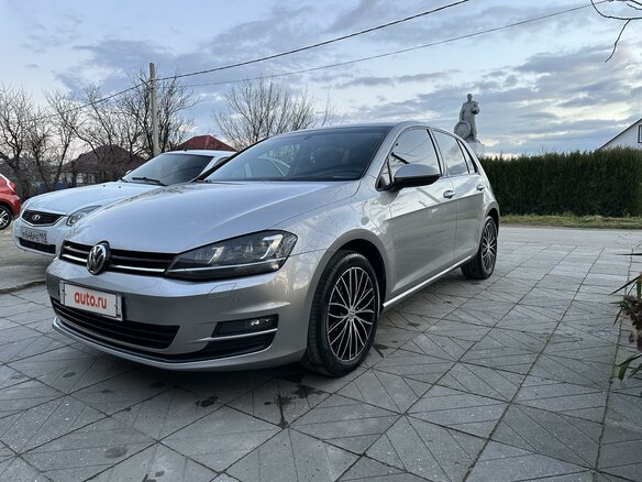 2013 Volkswagen Golf VII, серебристый, 1250000 рублей - вид 2