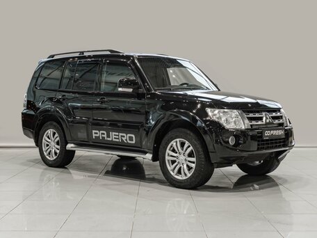 Mitsubishi Pajero IV Рестайлинг 1