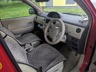 2005 Toyota Sienta I, красный, 780000 рублей, вид 2