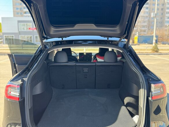 2020 Tesla Model Y Long Range I, чёрный - вид 17