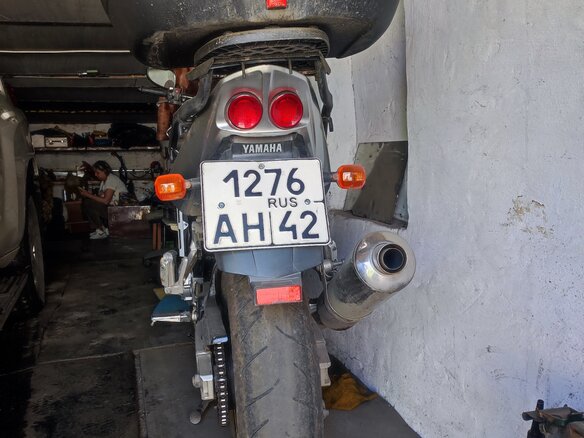 2003 Yamaha FZ1, серый, 400000 рублей - вид 2