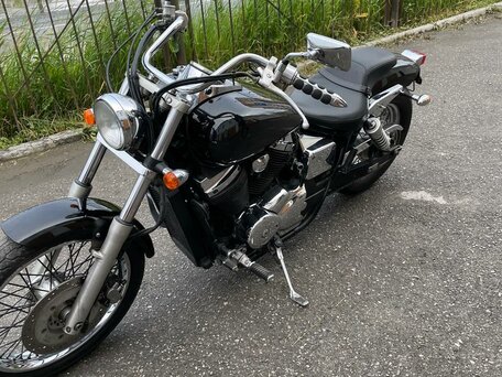 2001 Honda Shadow 400, чёрный, 450000 рублей, вид 1
