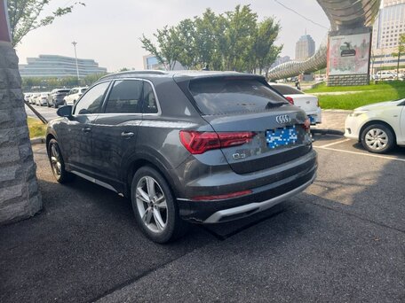 2021 Audi Q3 35 TFSI II (F3), серый, 2300000 рублей, вид 4