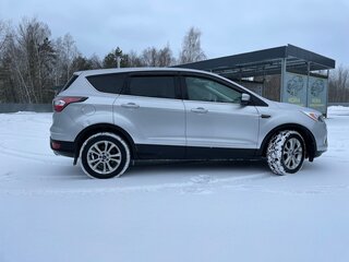 2016 Ford Escape III Рестайлинг, серебристый, 1450000 рублей, вид 5