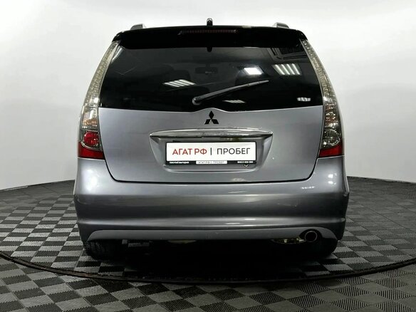 2008 Mitsubishi Grandis I, серый - вид 6