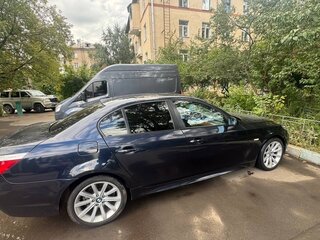 2005 BMW 5 серии 530xi V (E60/E61), чёрный, 1070000 рублей, вид 3