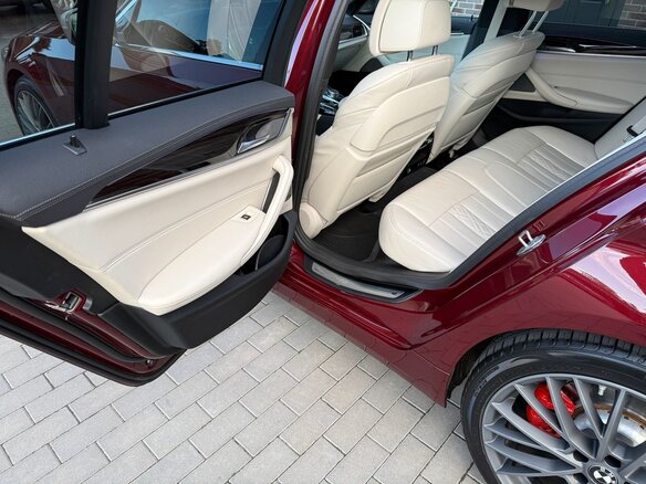 2020 BMW 5 серии 520d xDrive VII (G30/G31/G38) Рестайлинг, пурпурный, 4650000 рублей - вид 11