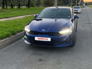 2021 Kia K5 III, синий, 2780000 рублей, вид 1