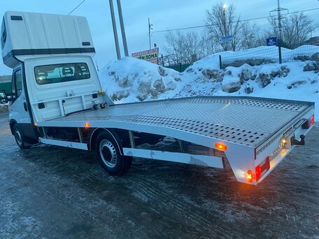 2018 Iveco Daily, белый, 2500000 рублей, вид 3