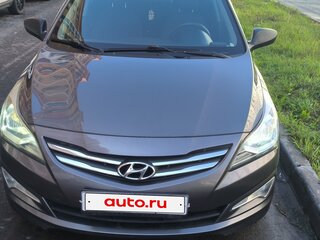 2015 Hyundai Solaris I Рестайлинг, серый, 1150000 рублей, вид 2