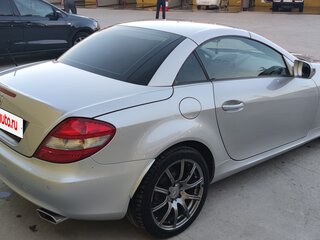 2008 Mercedes-Benz SLK-Класс 200 II (R171) Рестайлинг, серебристый, 1950000 рублей, вид 4