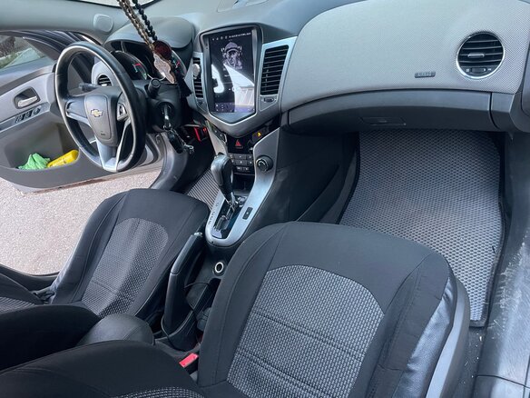 2009 Chevrolet Cruze I, серебристый, 620000 рублей - вид 5