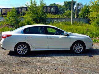 2011 Renault Latitude I, белый, 800000 рублей, вид 3