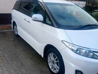 2011 Toyota Estima III Рестайлинг, белый, 2050000 рублей, вид 5