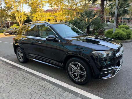 2021 Mercedes-Benz GLE 300 d II (V167), чёрный, 7100000 рублей, вид 2
