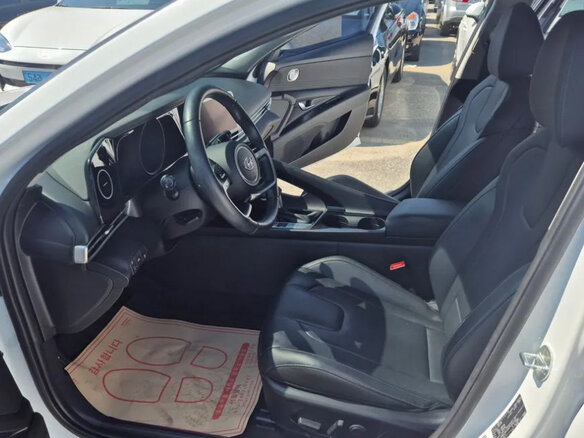 2022 Hyundai Avante VII, белый - вид 4