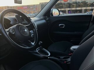 2018 Kia Soul II Рестайлинг, коричневый, 1780000 рублей, вид 5