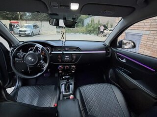 2018 Kia Rio IV, серый, 1050000 рублей, вид 5