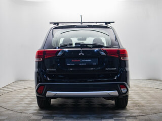 2016 Mitsubishi Outlander III Рестайлинг 2, чёрный, 1594000 рублей, вид 4