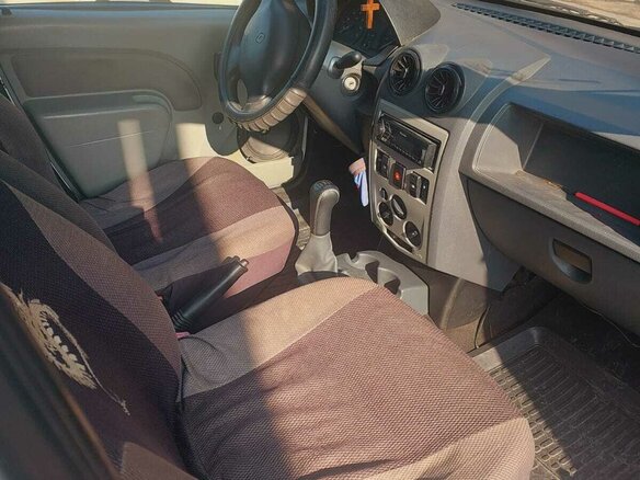 2008 Renault Logan I, белый, 450000 рублей - вид 5