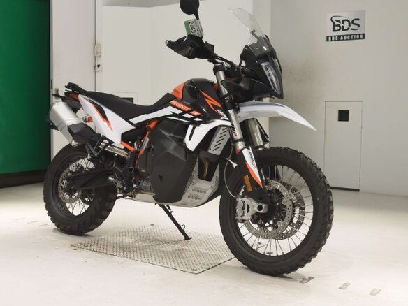 2021 KTM 890 Adventure R, чёрный, 1300000 рублей - вид 2