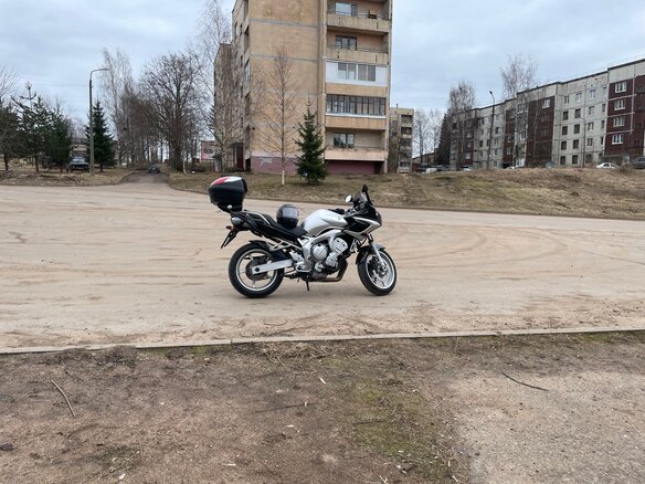 2005 Yamaha FZ6, серебристый, 470000 рублей - вид 5