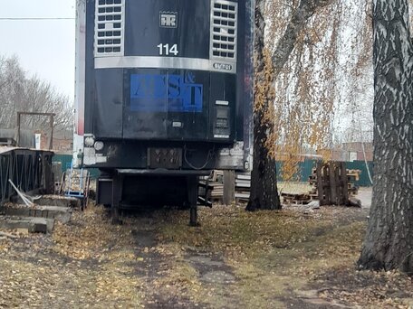 2003 Schmitz Cargobull SKO, чёрный, 1000000 рублей, вид 1