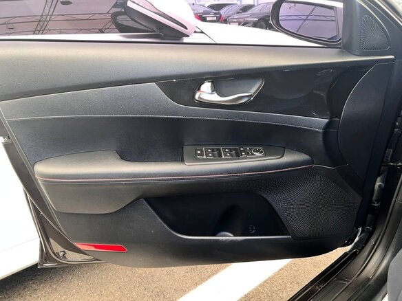 2018 Kia K3 II, серый, 1930000 рублей - вид 32