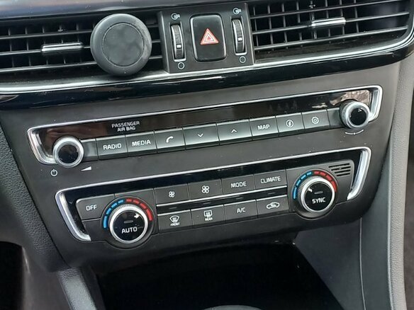 2018 Kia Optima IV, чёрный, 1519710 рублей - вид 15