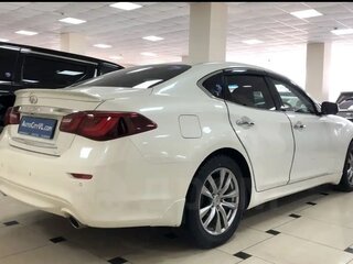 2016 Nissan Fuga II Рестайлинг, белый, 2850000 рублей, вид 4