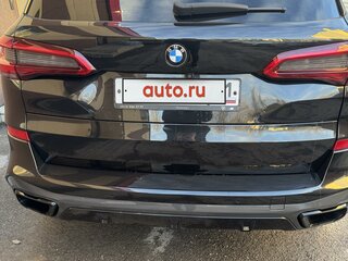 2019 BMW X5 M50d IV (G05/G18), чёрный, 6900000 рублей, вид 3