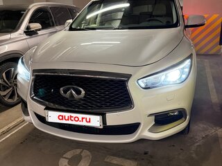 2018 Infiniti QX60 I Рестайлинг, белый, 2600000 рублей, вид 2