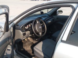 2010 Nissan Almera Classic I, серебристый, 720000 рублей, вид 5